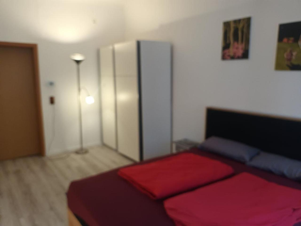 Flat In Neo Country Style Aus Gruenderzeit Bis 6 Person Leilighet Leipzig Eksteriør bilde