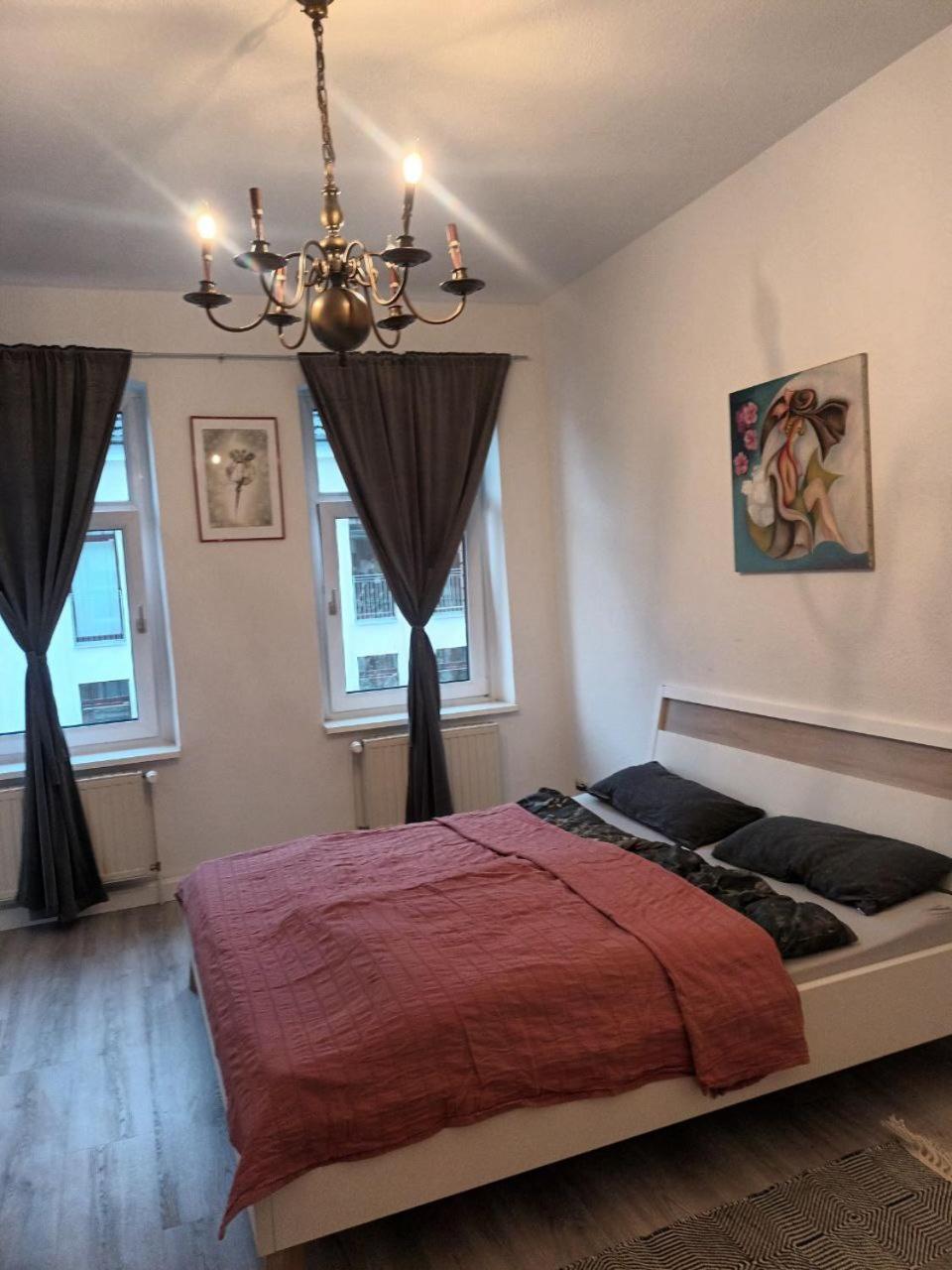 Flat In Neo Country Style Aus Gruenderzeit Bis 6 Person Leilighet Leipzig Eksteriør bilde