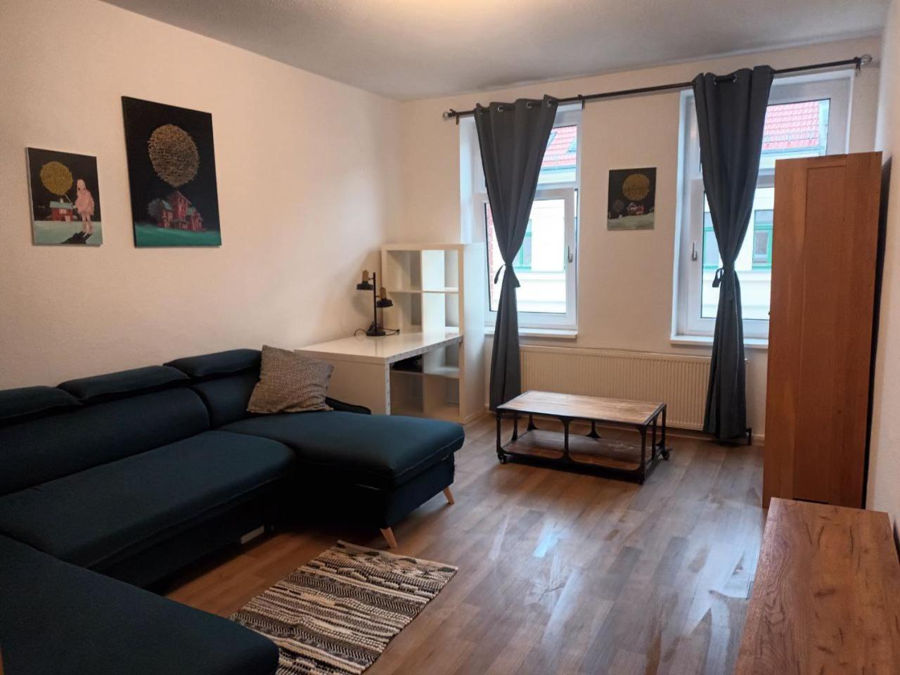 Flat In Neo Country Style Aus Gruenderzeit Bis 6 Person Leilighet Leipzig Eksteriør bilde