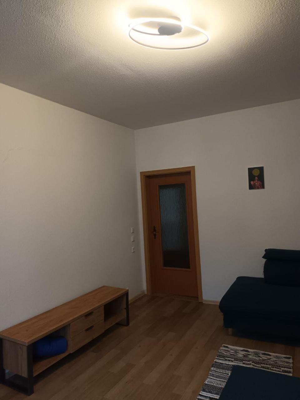 Flat In Neo Country Style Aus Gruenderzeit Bis 6 Person Leilighet Leipzig Eksteriør bilde