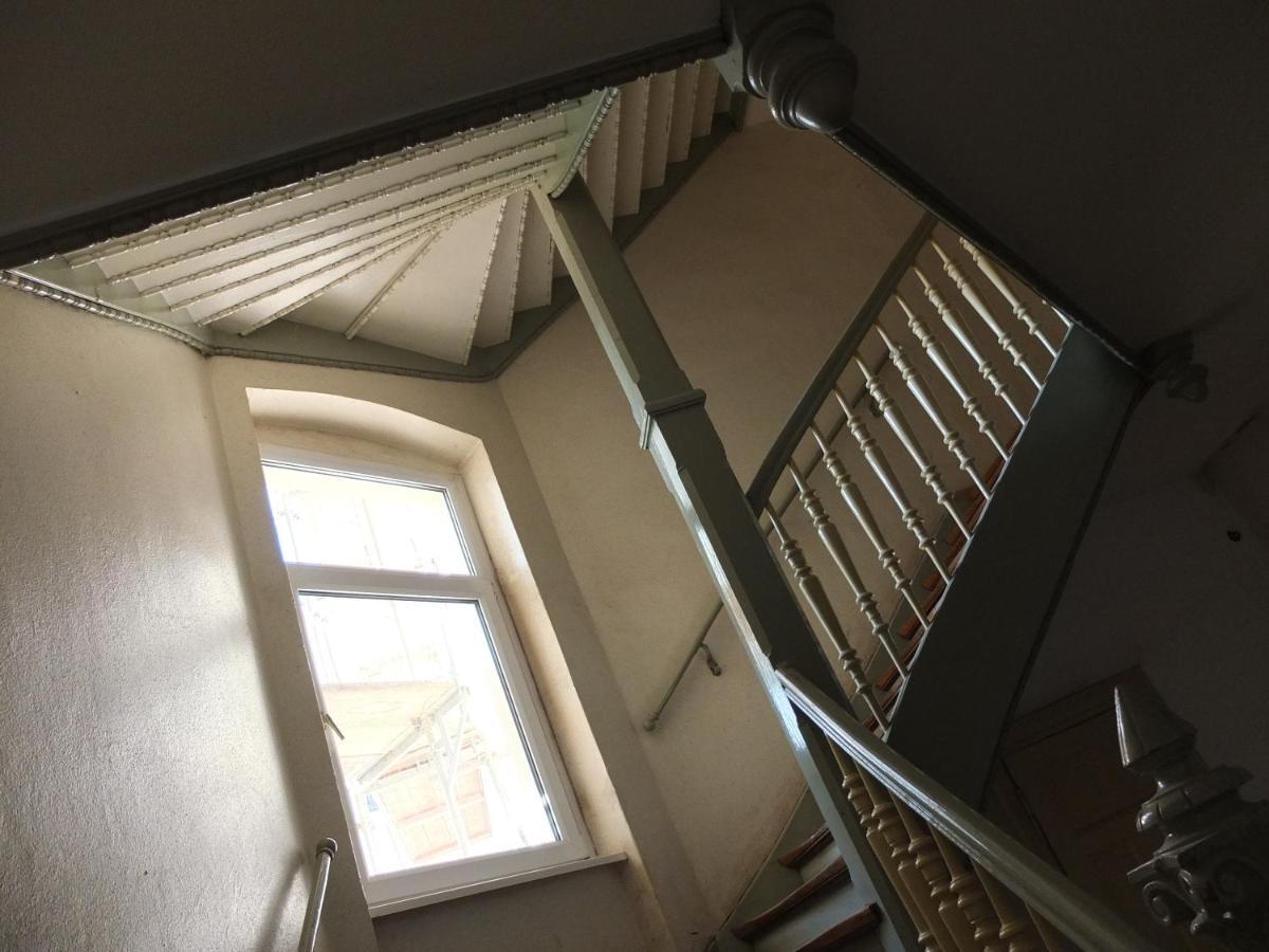 Flat In Neo Country Style Aus Gruenderzeit Bis 6 Person Leilighet Leipzig Eksteriør bilde